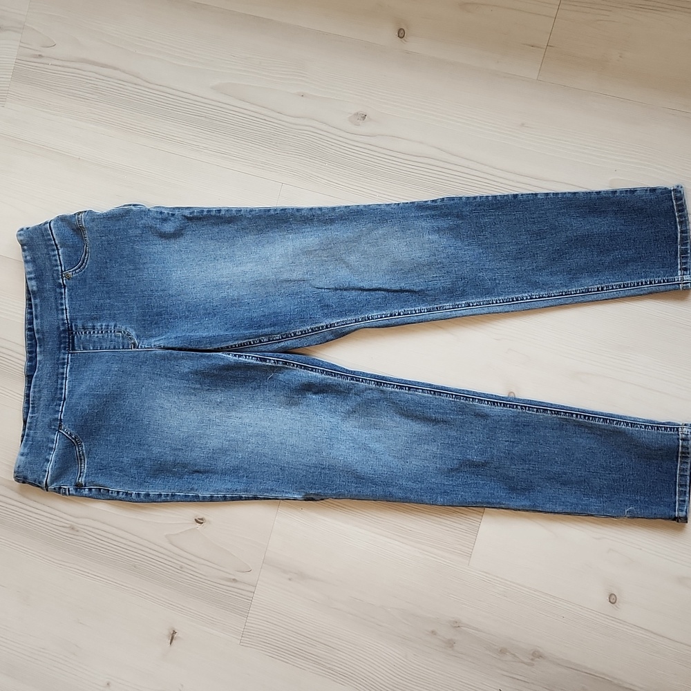 Chico's perfect stretch jegging denim pull on pants, sz 1